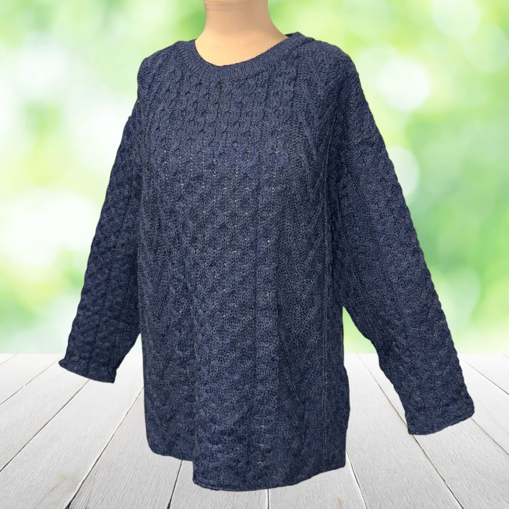 Vintage EASTERN MOUNTAIN SPORTS Irish Wool Aran Fisherman Sweater Blue Size M